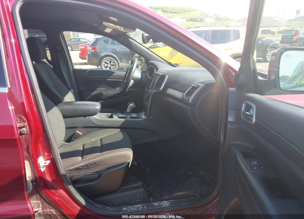 2018 JEEP GRAND CHEROKEE LAREDO E 4X4 VIN: 1C4RJFAGXJC280612