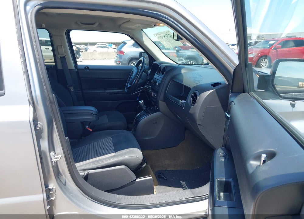 2016 JEEP PATRIOT VIN: 1C4NJPFB7GD693057