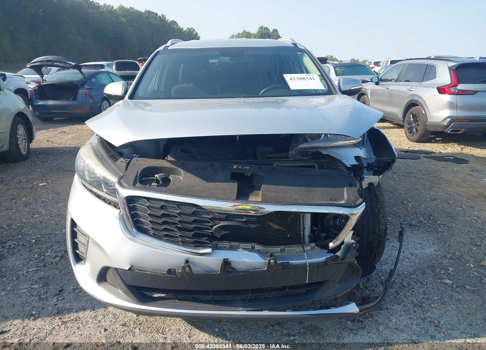 2019 KIA SORENTO 2.4L LX VIN: 5XYPGDA32KG439305