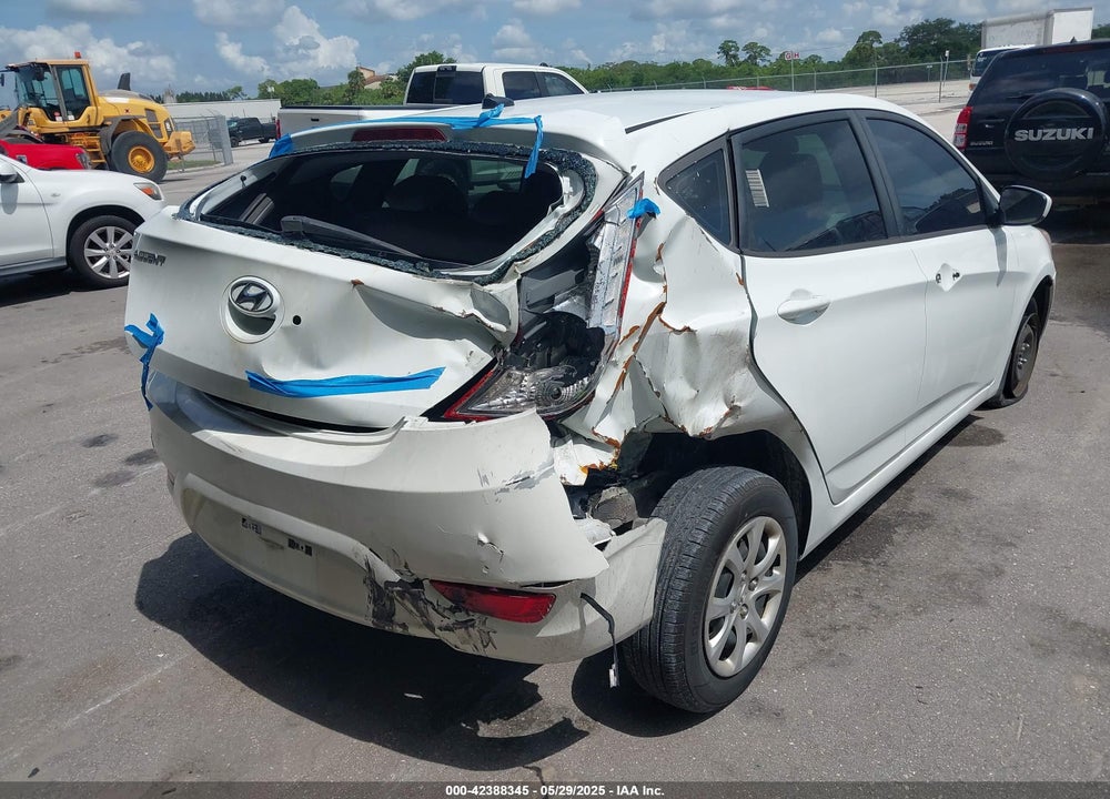 2014 HYUNDAI ACCENT VIN: KMHCT5AE2EU192240