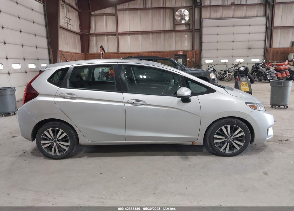2015 HONDA FIT EX/EX-L VIN: 3HGGK5H86FM714030