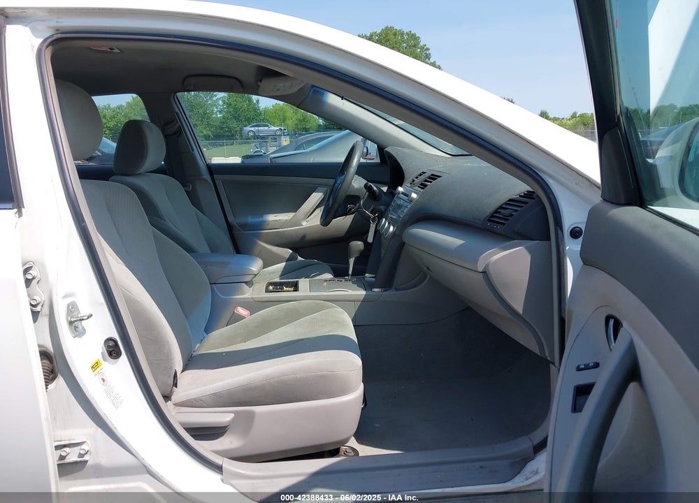 2009 TOYOTA CAMRY LE VIN: 4T1BE46K49U920421