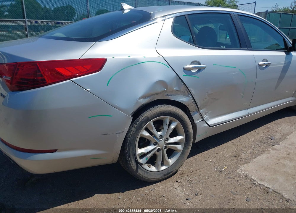 2012 KIA OPTIMA VIN: 5XXGN4A71CG054607