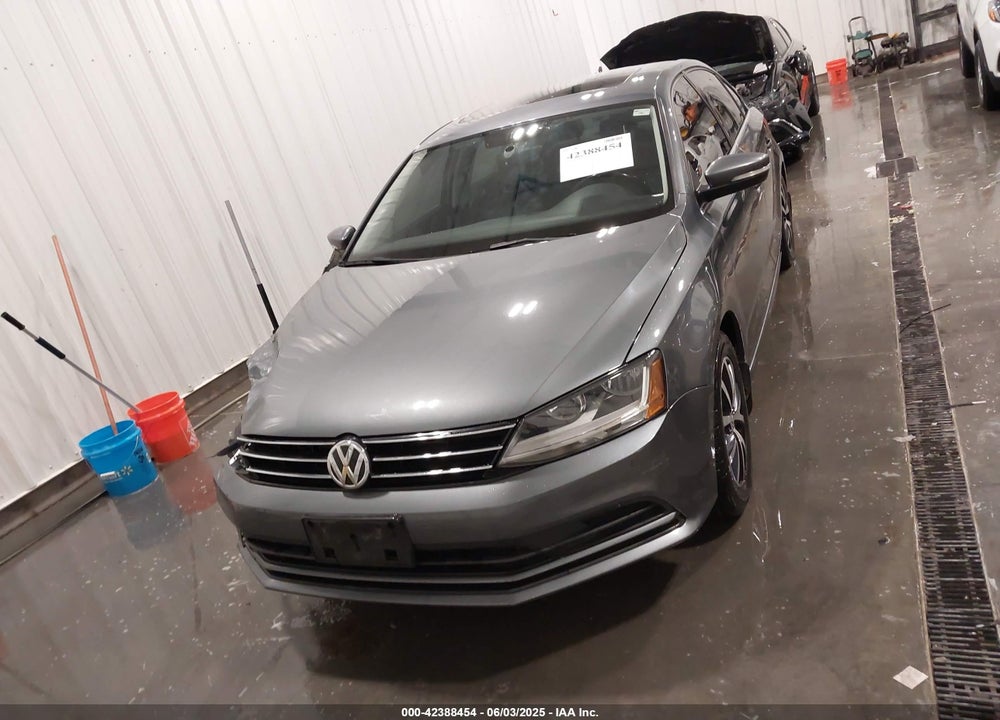 2017 VOLKSWAGEN JETTA 1.4T SE VIN: 3VWDB7AJ4HM238807