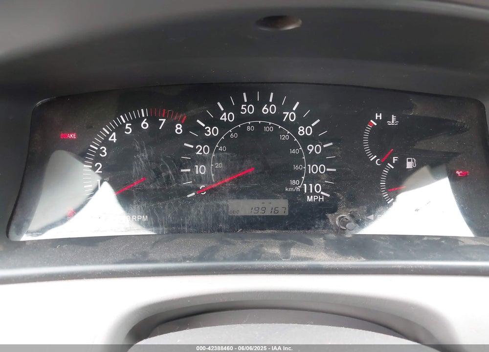 2005 TOYOTA COROLLA LE VIN: 1NXBR32E95Z398930