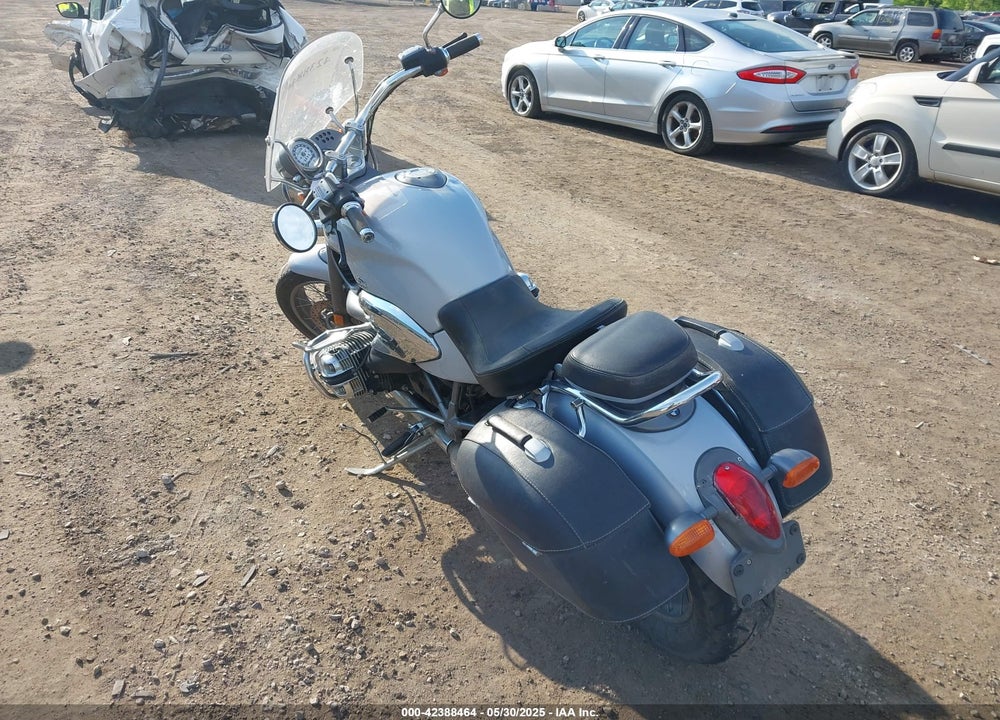 2000 BMW R1200 C VIN: WB10434A4YZA64526