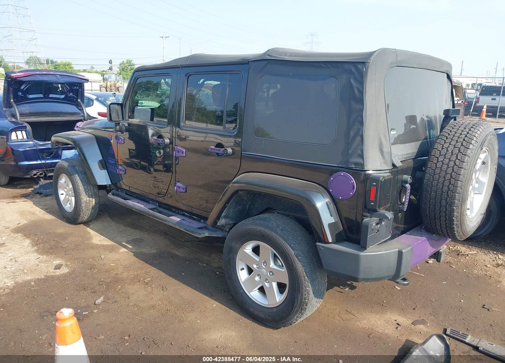 2014 JEEP WRANGLER UNLIMITED SAHARA VIN: 1C4BJWEG6EL217945