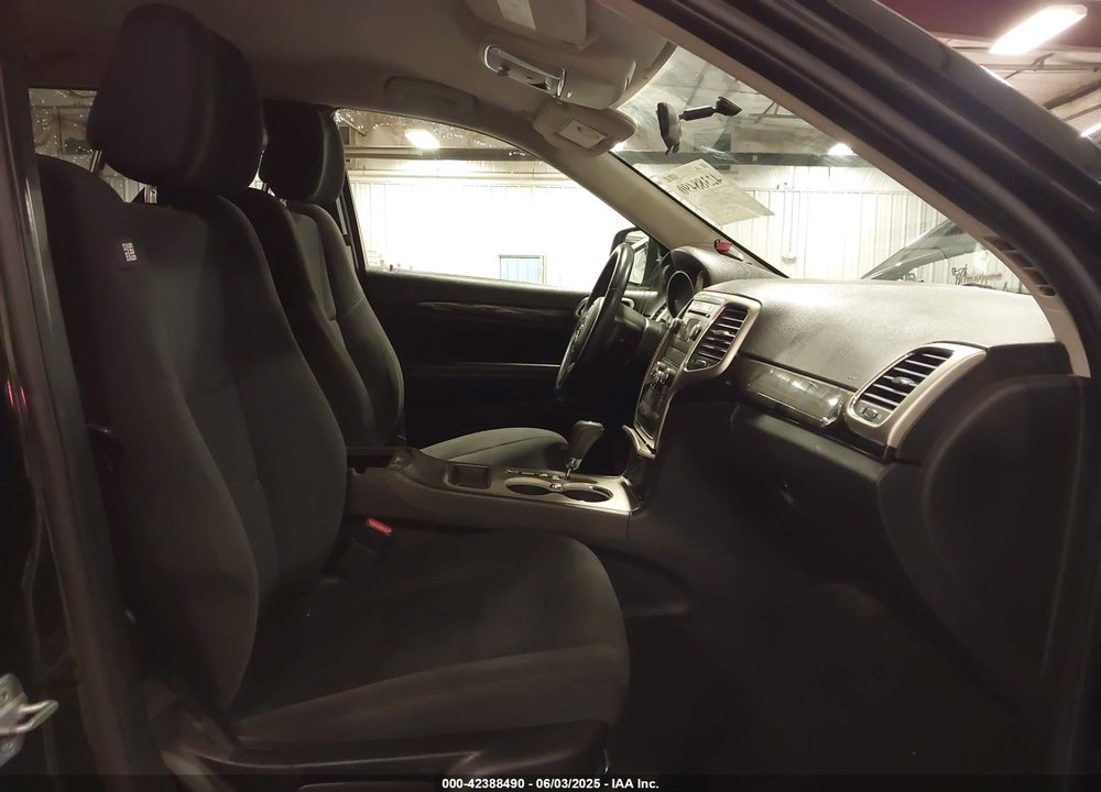 2013 JEEP GRAND CHEROKEE VIN: 1C4RJFAG9DC555777