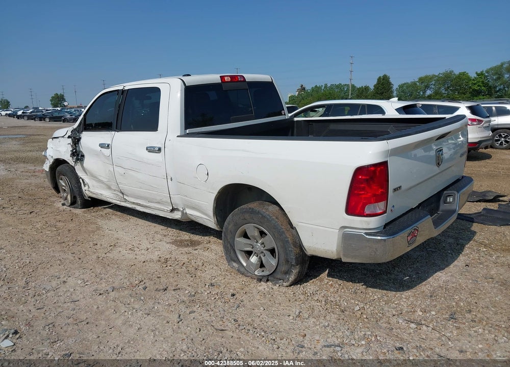 2019 RAM 1500 CLASSIC VIN: 1C6RR7TT2KS588347