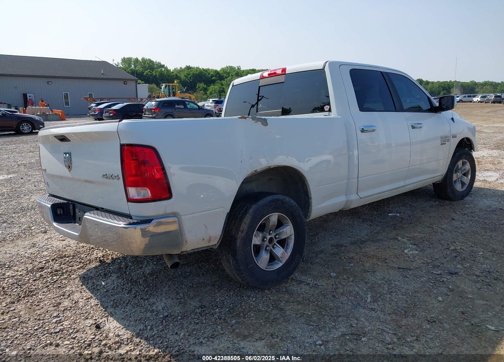 2019 RAM 1500 CLASSIC VIN: 1C6RR7TT2KS588347