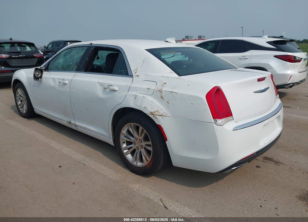 2018 CHRYSLER 300 VIN: 2C3CCAAG3JH250131