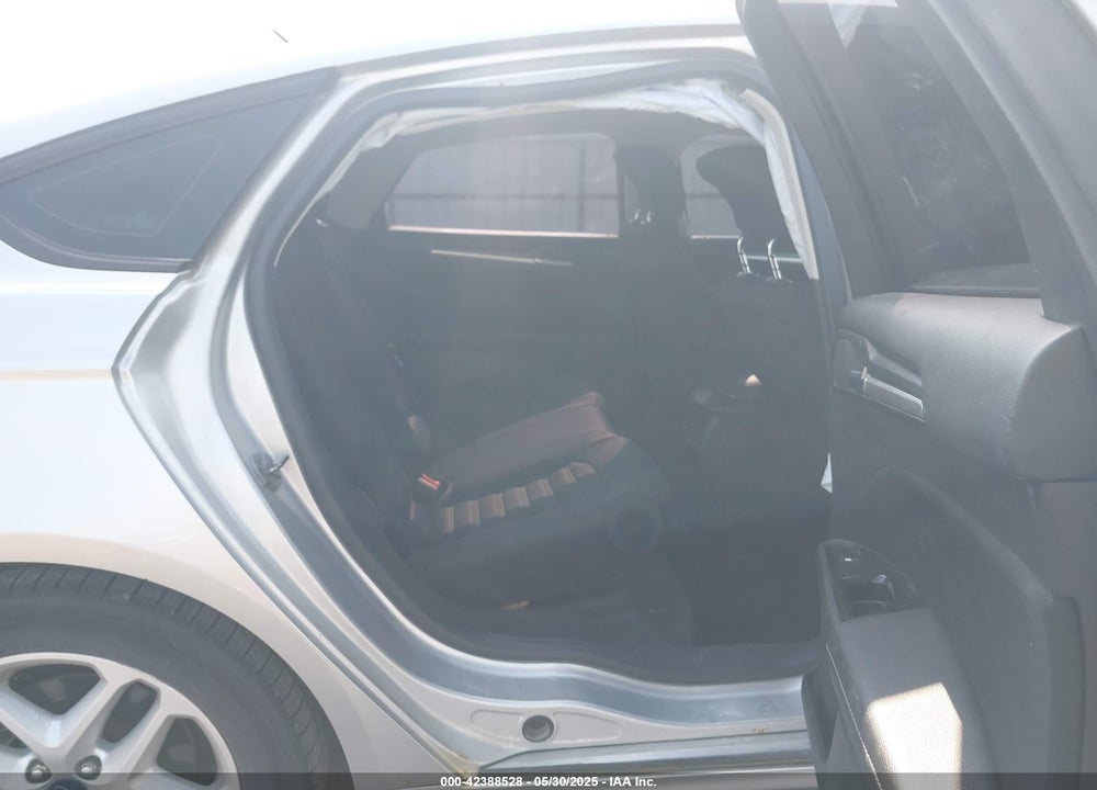 2013 FORD FUSION SE VIN: 3FA6P0HR7DR339424