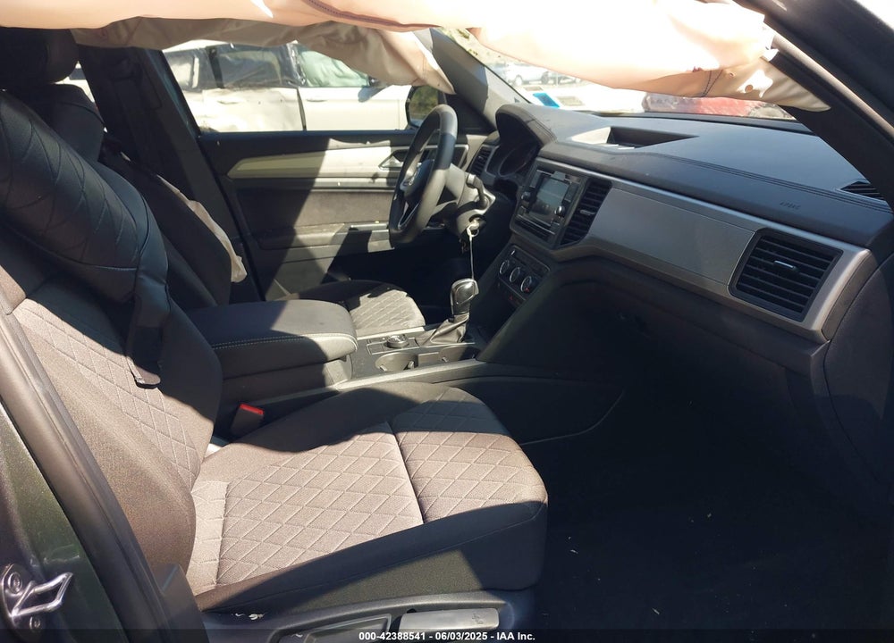 2020 VOLKSWAGEN ATLAS CROSS SPORT VIN: 1V2GC2CA6LC202509