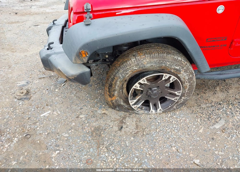 2016 JEEP WRANGLER UNLIMITED VIN: 1C4BJWDG4GL137175