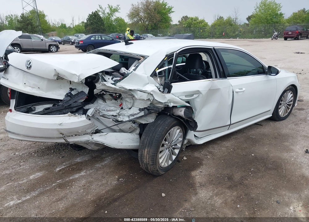 2016 VOLKSWAGEN PASSAT VIN: 1VWBS7A3XGC037499