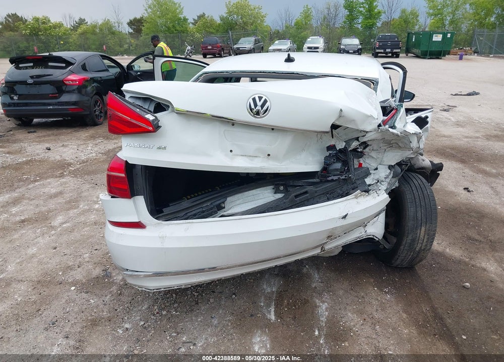2016 VOLKSWAGEN PASSAT VIN: 1VWBS7A3XGC037499