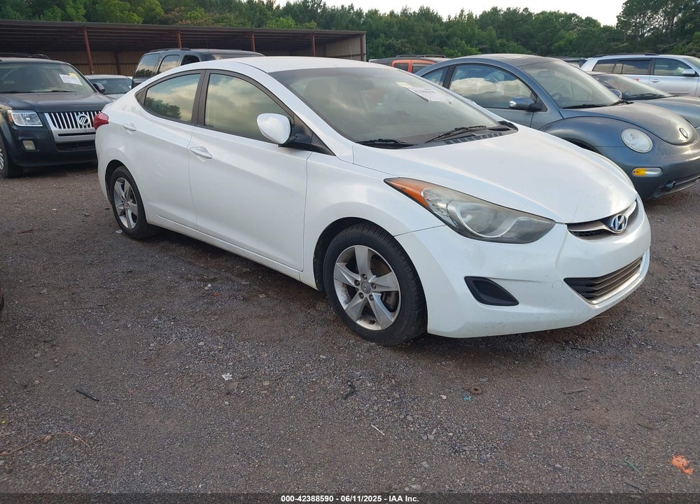 2013 HYUNDAI ELANTRA GLS VIN: 5NPDH4AE1DH446047
