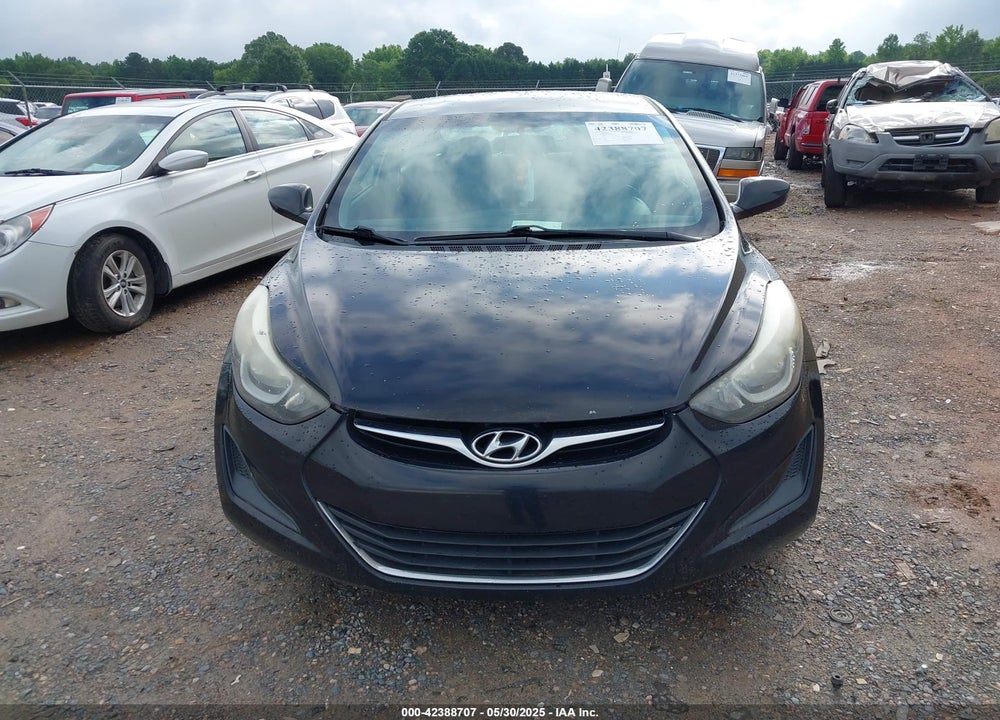 2015 HYUNDAI ELANTRA VIN: 5NPDH4AE7FH589958