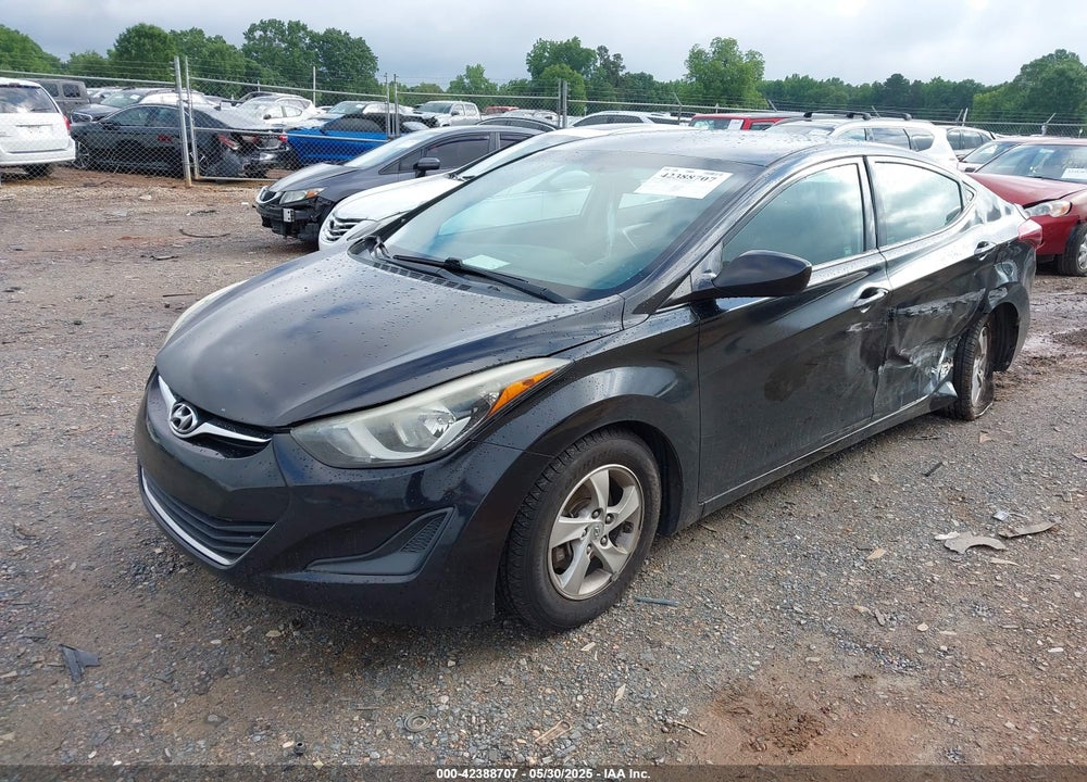 2015 HYUNDAI ELANTRA VIN: 5NPDH4AE7FH589958