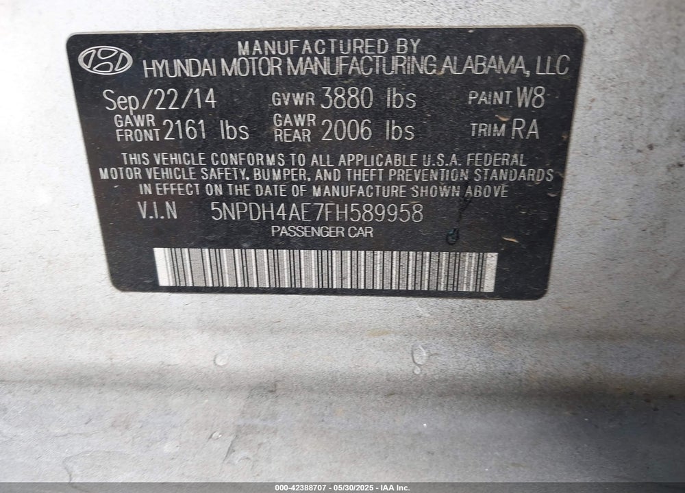 2015 HYUNDAI ELANTRA VIN: 5NPDH4AE7FH589958