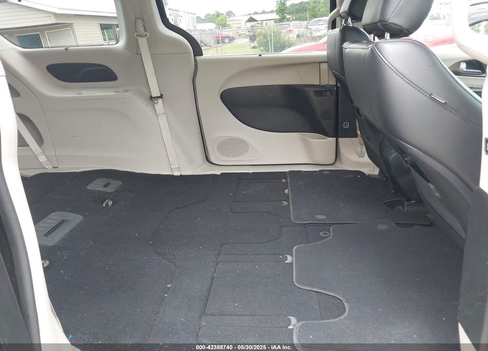 2017 CHRYSLER PACIFICA VIN: 2C4RC1BG5HR603400