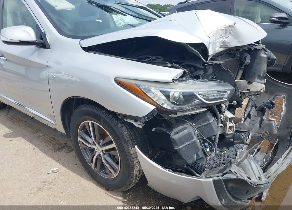 2018 INFINITI QX60 VIN: 5N1DL0MM2JC523845