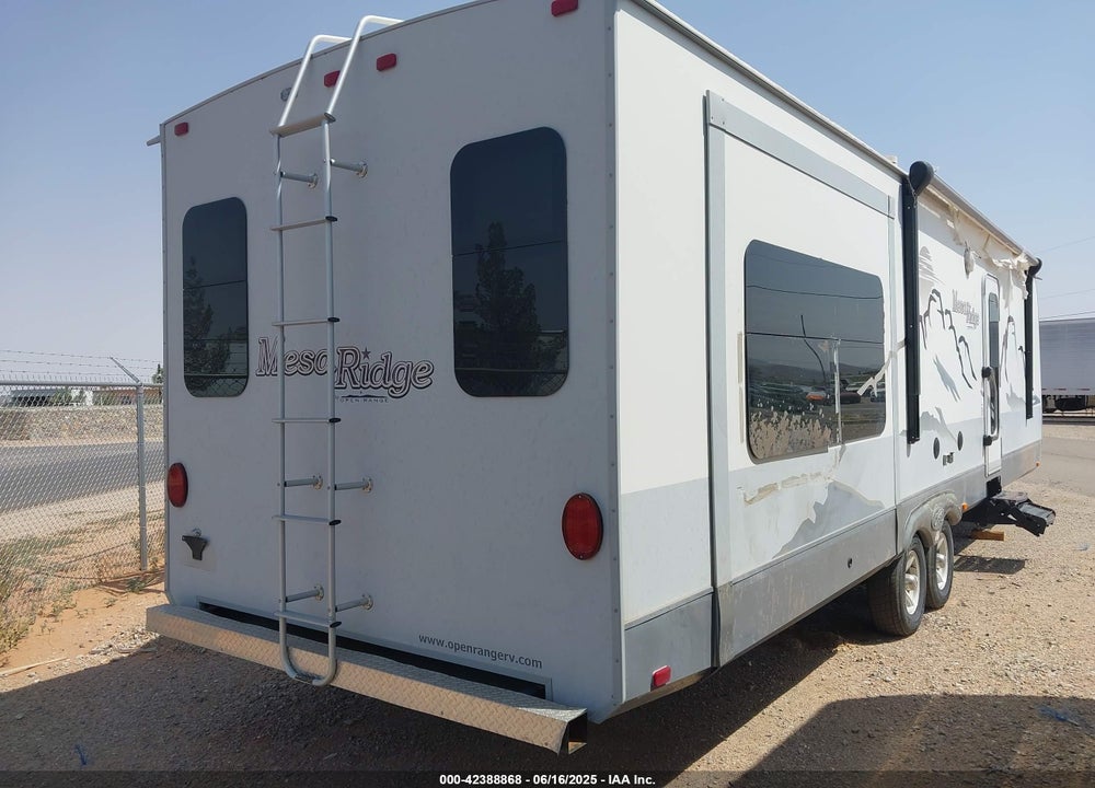 2014 OPEN RANGE MESA RIDGE VIN: 5XMTM3526E5015159
