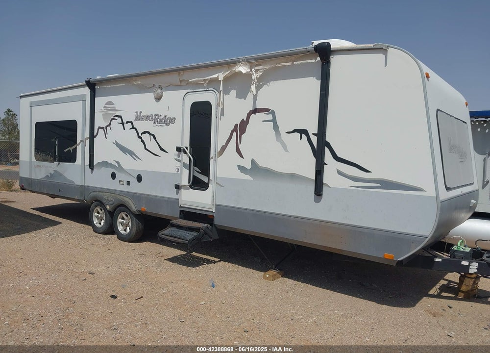 2014 OPEN RANGE MESA RIDGE VIN: 5XMTM3526E5015159