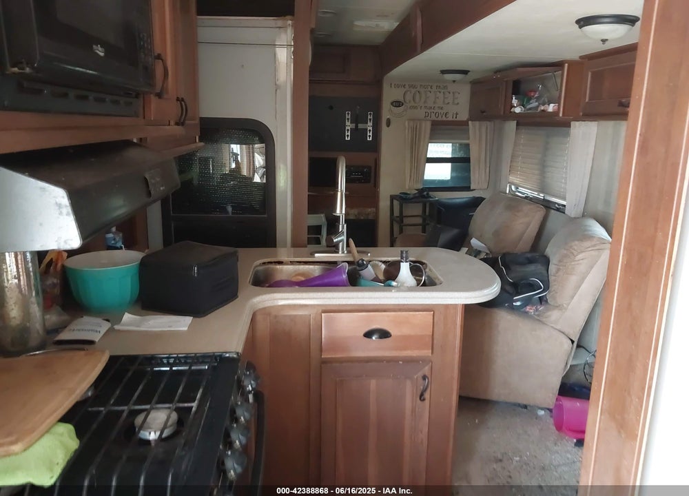 2014 OPEN RANGE MESA RIDGE VIN: 5XMTM3526E5015159