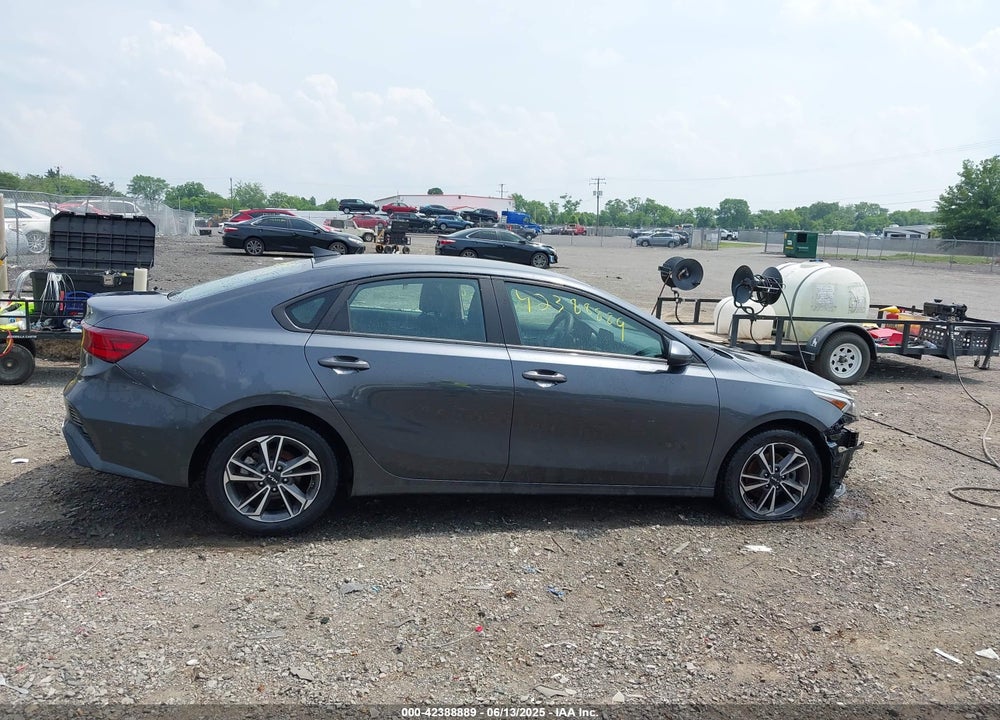 2022 KIA FORTE VIN: 3KPF24AD7NE480694