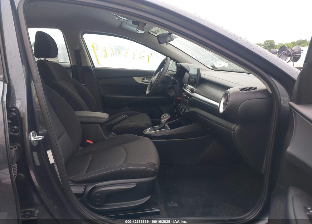2022 KIA FORTE VIN: 3KPF24AD7NE480694