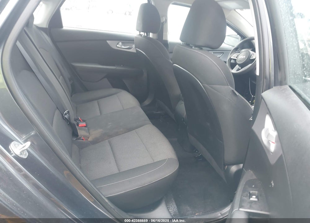 2022 KIA FORTE VIN: 3KPF24AD7NE480694