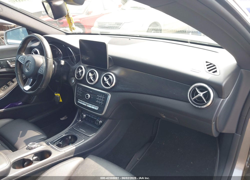2018 MERCEDES-BENZ CLA VIN: WDDSJ4GB4JN571361