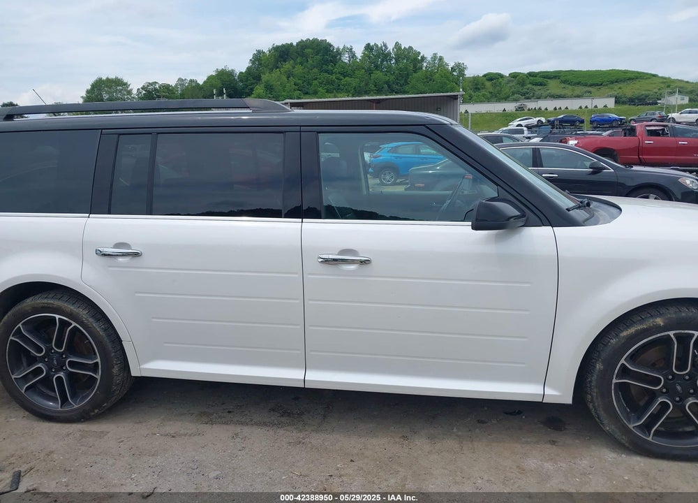 2013 FORD FLEX VIN: 2FMHK6DT8DBD13401