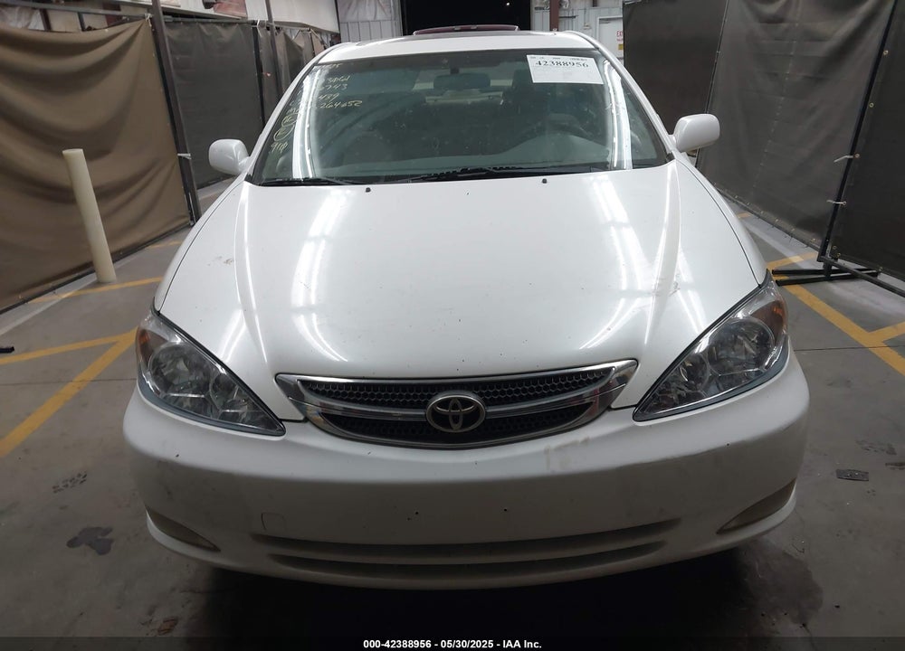 2004 TOYOTA CAMRY LE VIN: JTDBE32K140273061