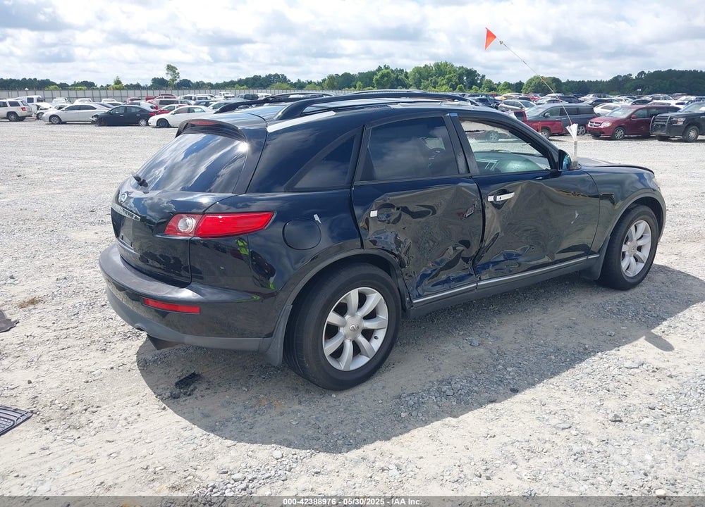 2005 INFINITI FX35 VIN: JNRAS08WX5X213835