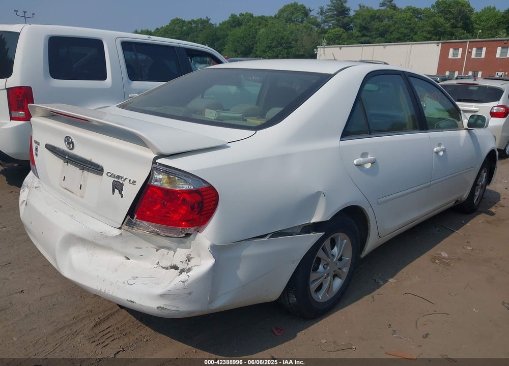 2005 TOYOTA CAMRY VIN: 4T1BE32K45U573683