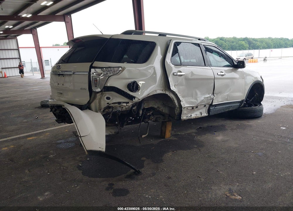 2012 FORD EXPLORER XLT VIN: 1FMHK8D88CGA43990