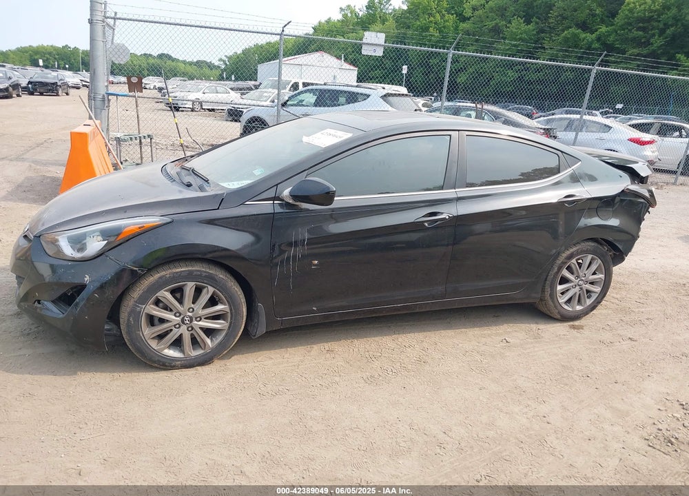 2015 HYUNDAI ELANTRA SE VIN: KMHDH4AE4FU260555