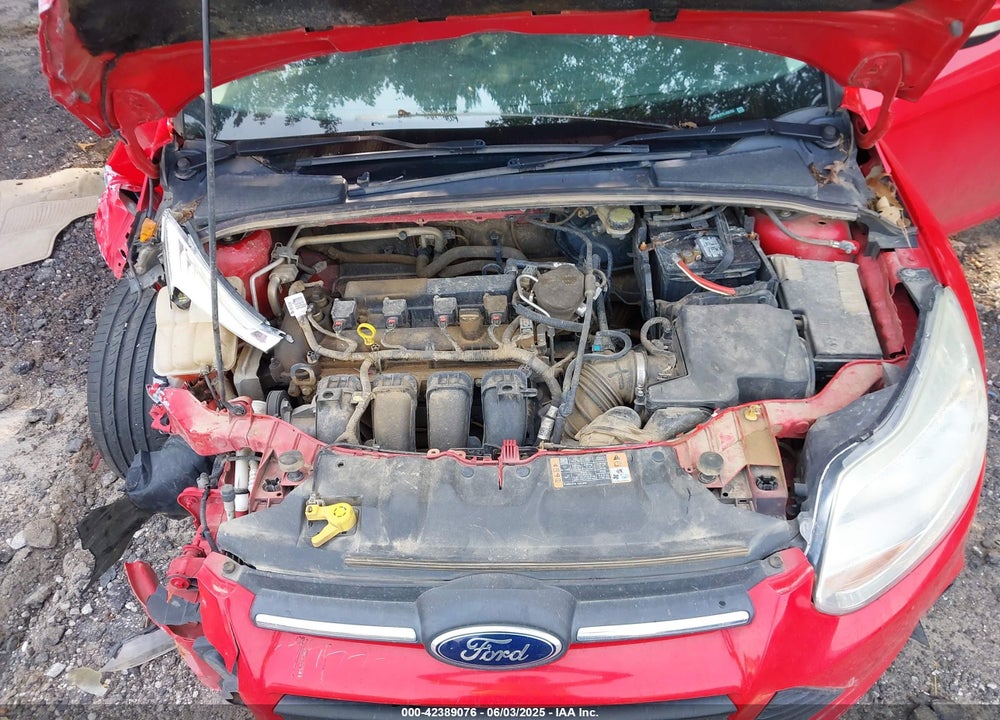 2014 FORD FOCUS VIN: 1FADP3F27EL426755
