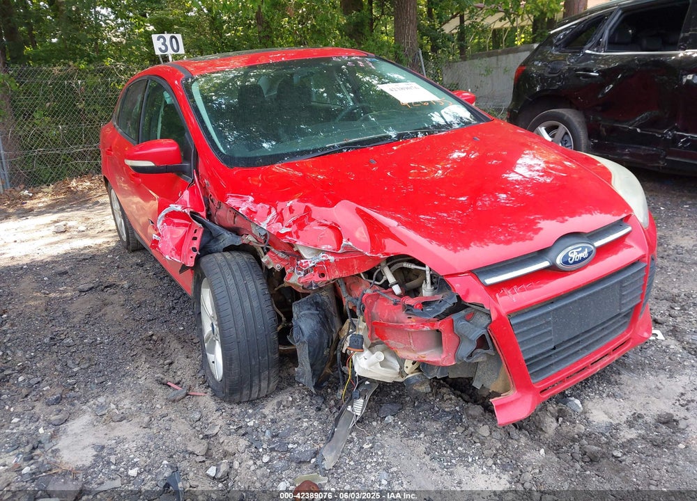 2014 FORD FOCUS VIN: 1FADP3F27EL426755