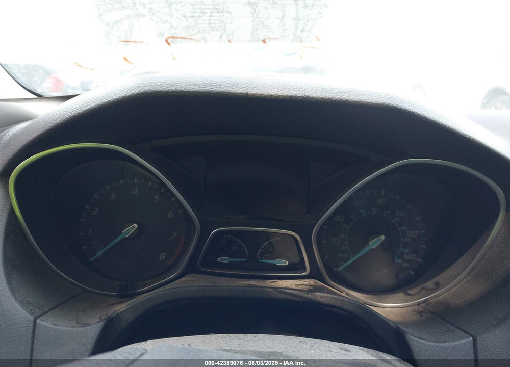 2014 FORD FOCUS VIN: 1FADP3F27EL426755