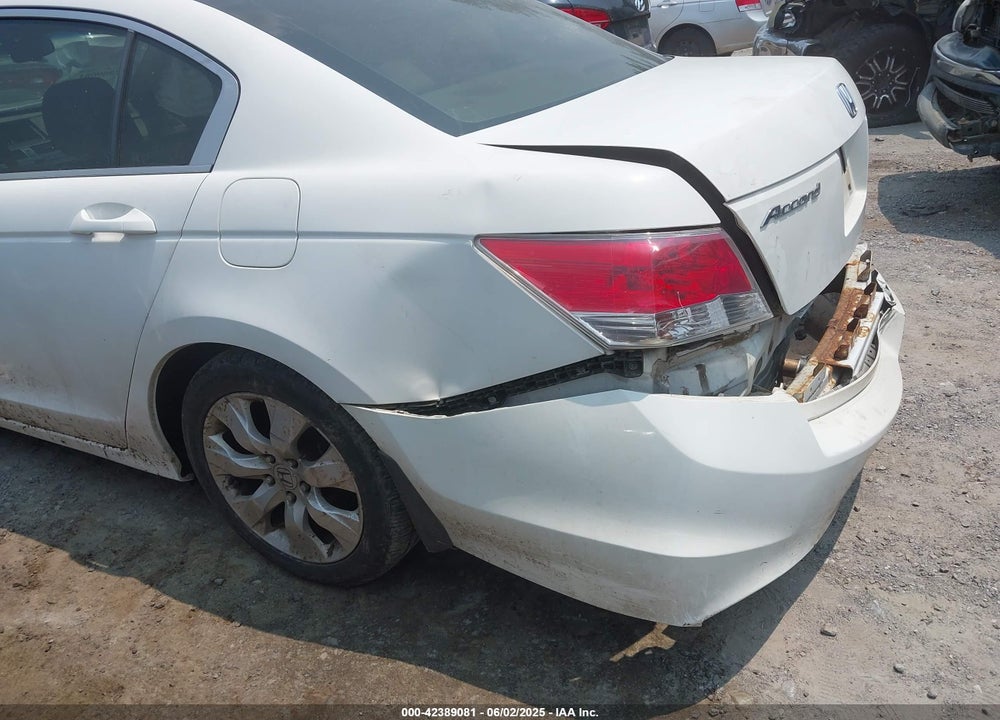 2010 HONDA ACCORD VIN: 1HGCP2F84AA147176