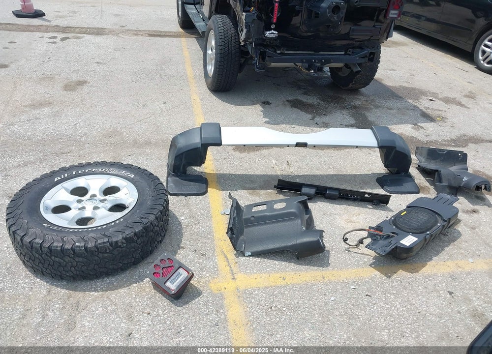 2015 JEEP WRANGLER UNLIMITED VIN: 1C4BJWEG8FL712049