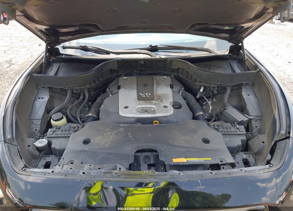 2011 INFINITI FX35 VIN: JN8AS1MUXBM711657