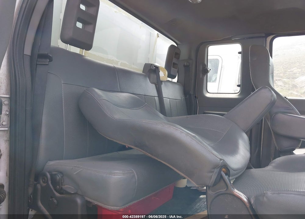 2017 FORD F-650 GAS VIN: 1FDNX6AY5HDB00264