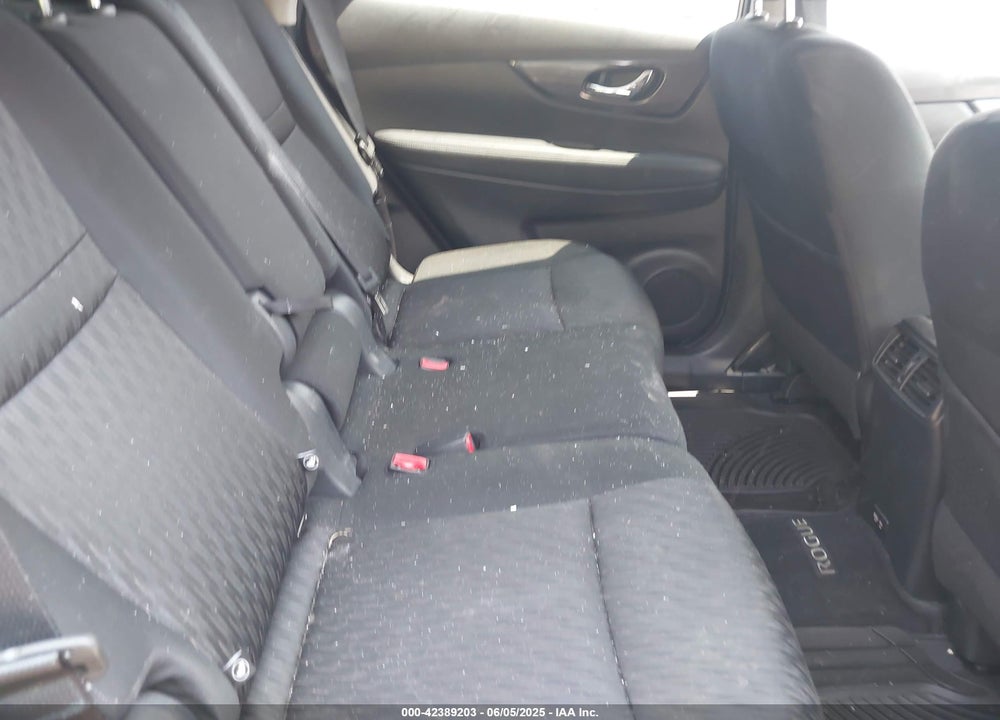 2019 NISSAN ROGUE VIN: KNMAT2MV5KP559356