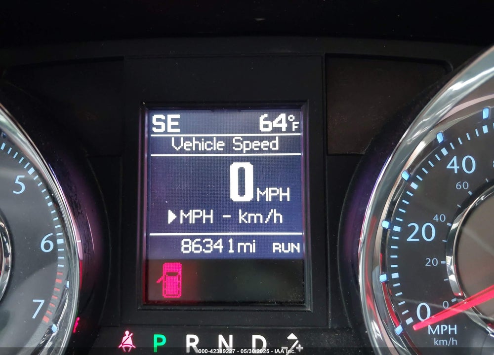 2015 CHRYSLER TOWN & COUNTRY VIN: 2C4RC1BG8FR697950