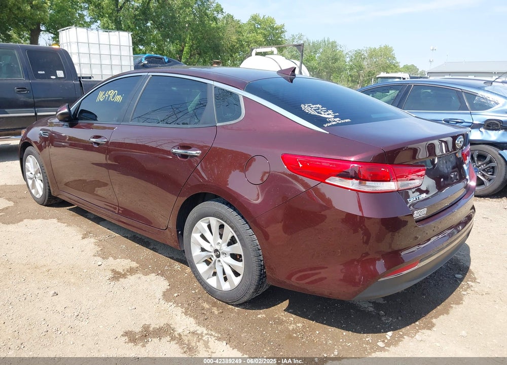 2017 KIA OPTIMA LX VIN: 5XXGT4L3XHG147391