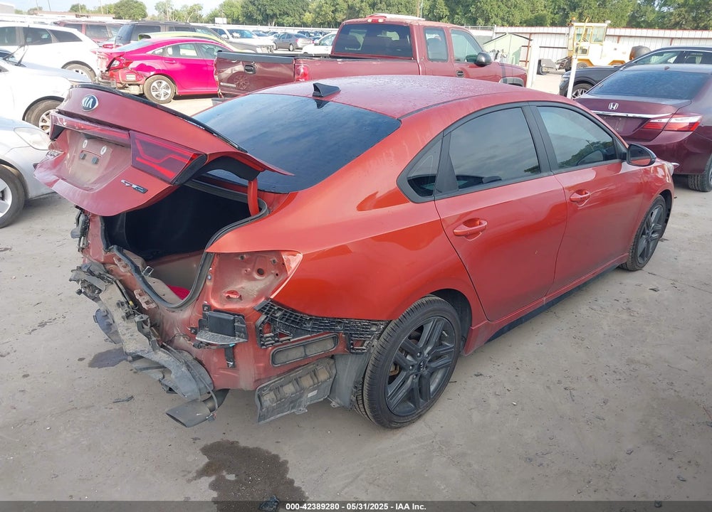 2021 KIA FORTE VIN: 3KPF34AD7ME341063